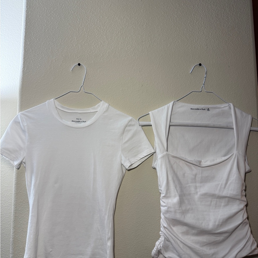 Abercrombie Basic White Short Sleeve Tee - image 1
